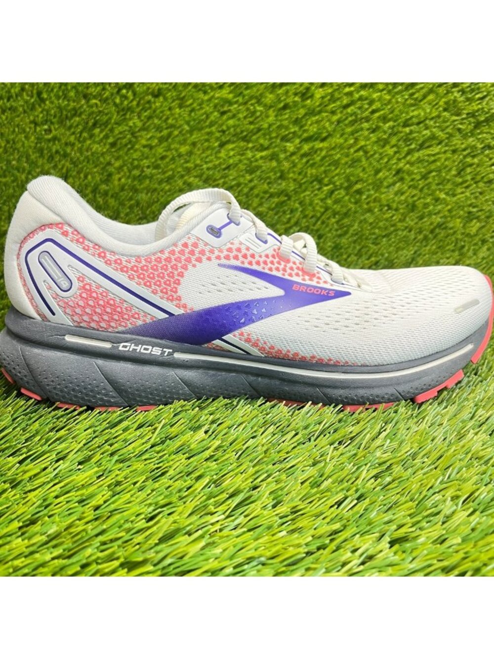 Brooks Ghost 14 Womens Size 10 White Purple Pink Running Walking Shoes Sneakers